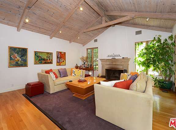 4th image of 3108 Castle Heights Ave