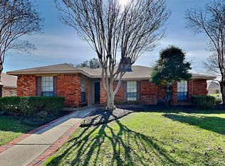 700 Cottonwood Dr, Allen, TX 75002