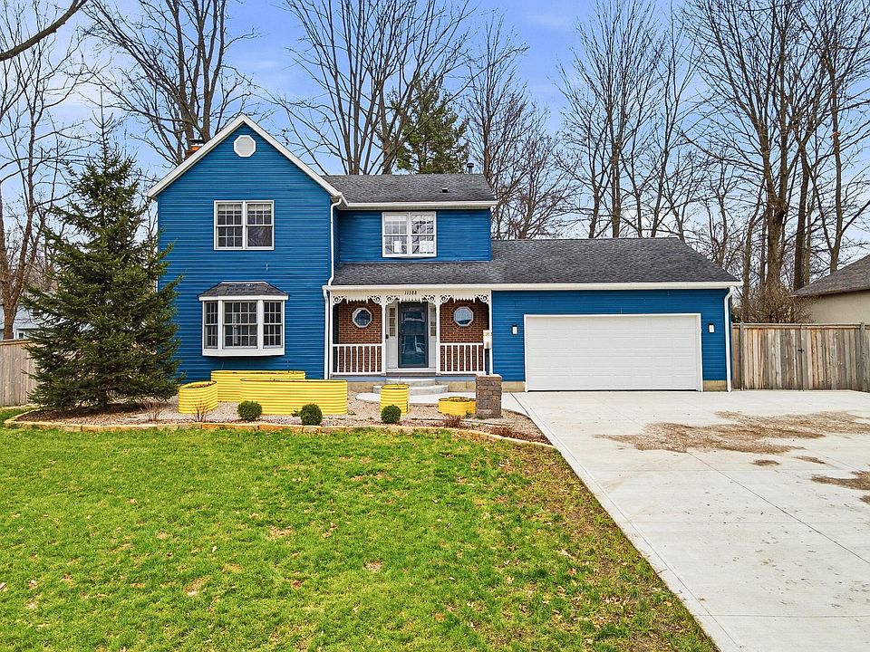 1st image of 11388 Huntington Way NW