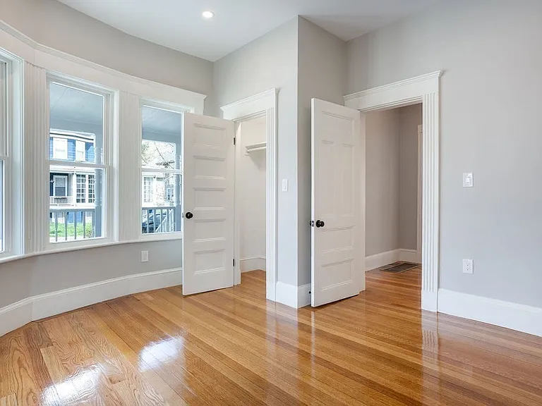 55 Lyndhurst St #1 — Photo 8
