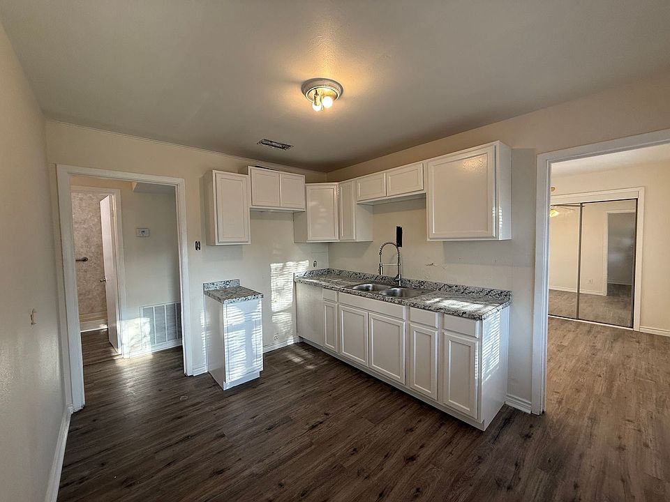 1st image of 3212 Orchard Dr