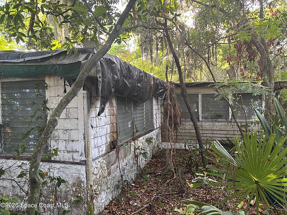 5th image of 1809 Westwood Blvd