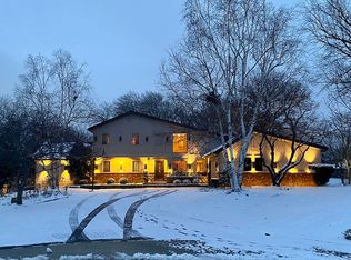 106 Creek Ct, Prospect Heights, IL 60070