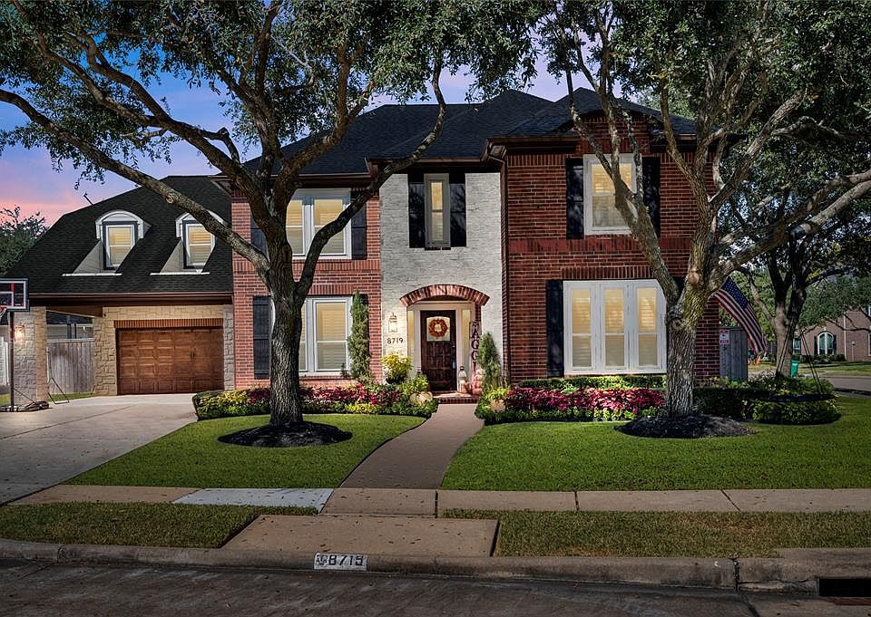 1st image of 8719 Chipping Rock Dr
