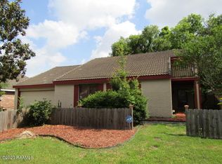 703 Rosedown Ln, Lafayette, LA 70503