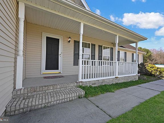 5th image of 31102 Chipmans Chase Dr