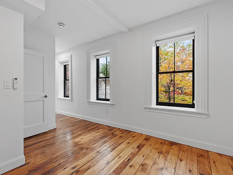 205 Summer St #5 — Photo 10