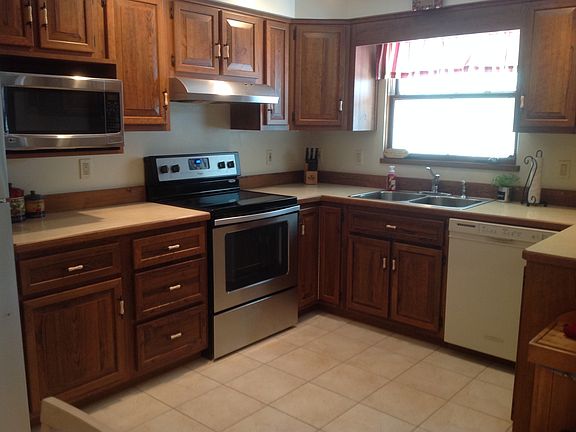 New stainless appliances