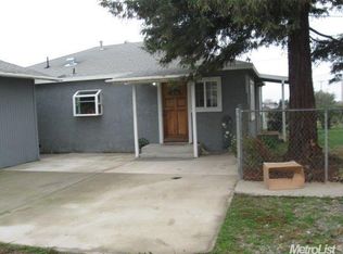 4138 Liberty Rd, Galt, CA 95632