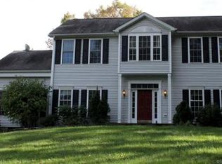 104 Dodgingtown Rd, Bethel, CT 06801