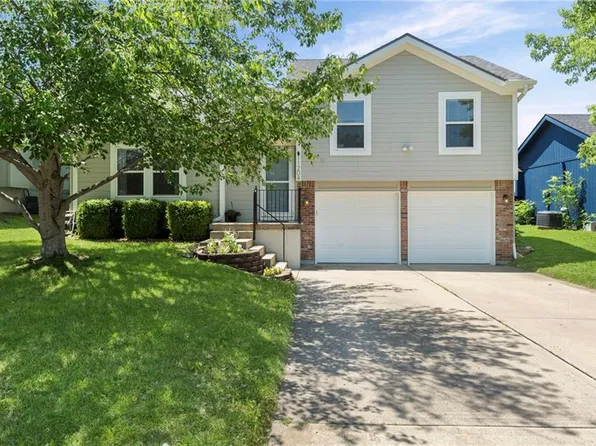 11204 N Booth Ave, Kansas City, MO 64157