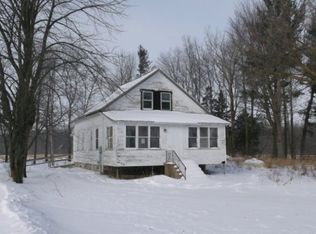 5228 Woods Rd, Athens, WI 54411