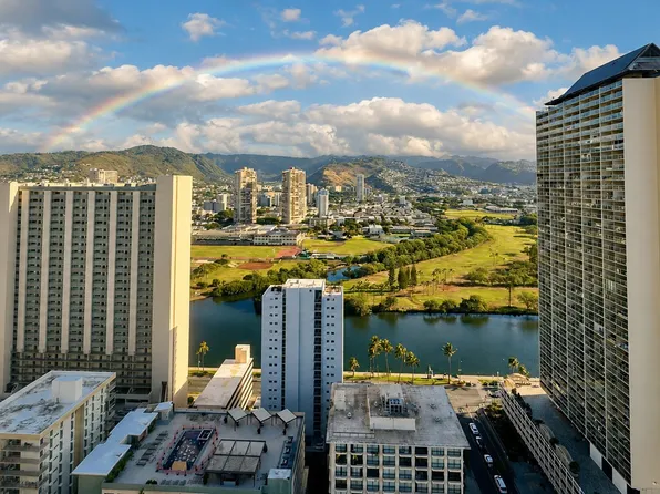 2240 Kuhio Ave APT 3105, Honolulu, HI 96815