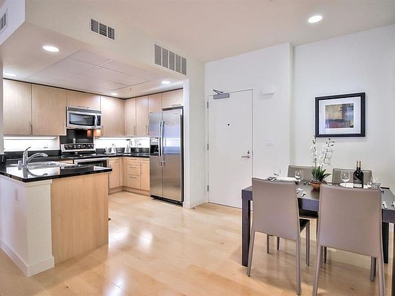 4th image of 88 Bush St Unit 3154