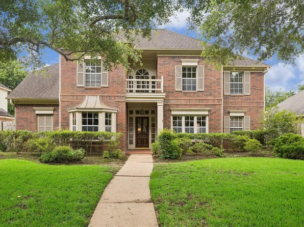 4422 Grand Cayman Dr, Sugar Land, TX 77479