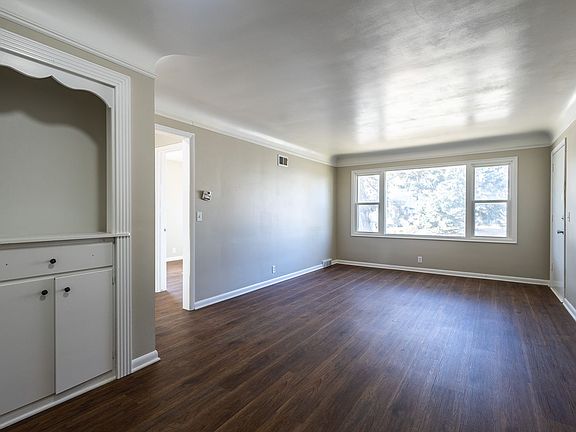5th image of 3911 N 52nd St #3