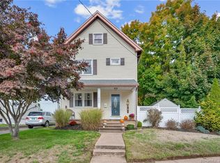 420 Lighthouse Rd, New Haven, CT 06512