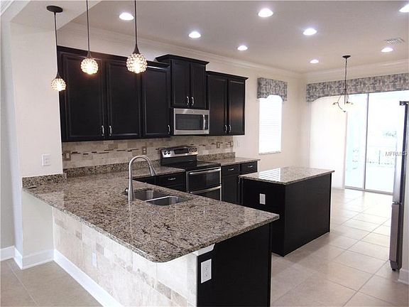 2nd image of 25748 Grayton Ave