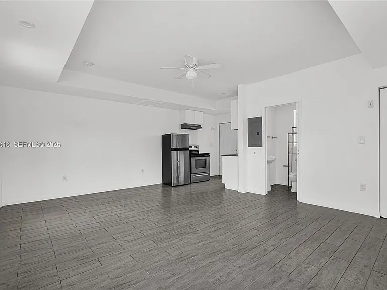 529 NW 88th St — Photo 4