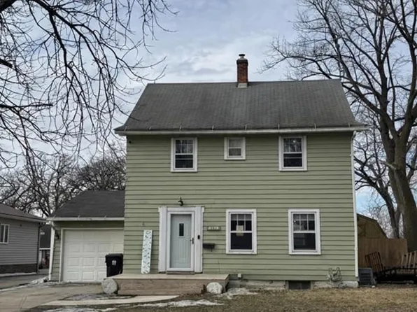 321 N Holland St, Blue Earth, MN 56013