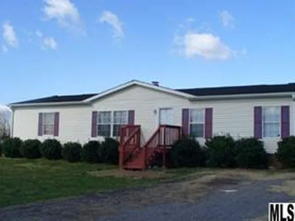2295 Palmetto Dr, Newton, NC 28658