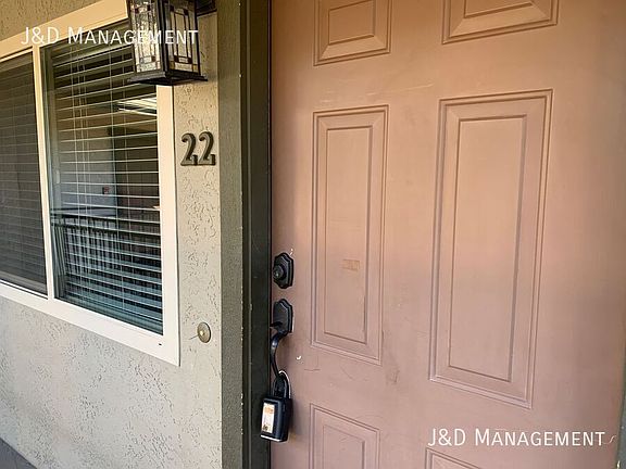 5th image of 4521 55th St Unit 22