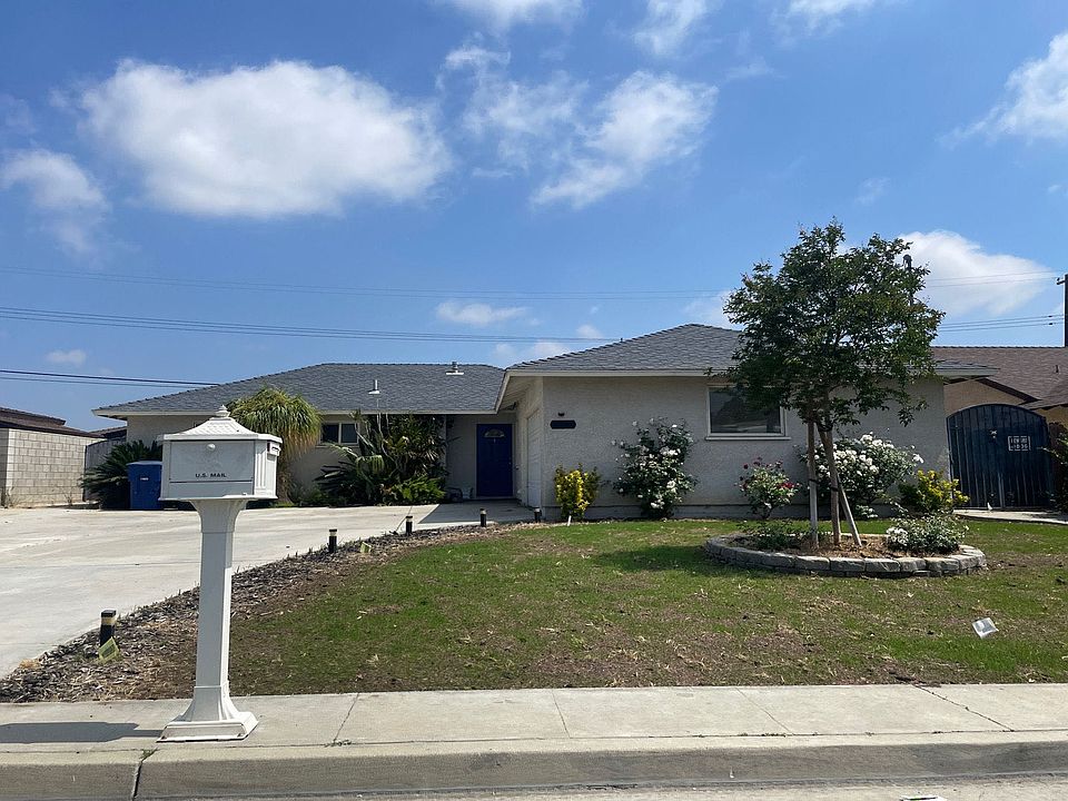 1st image of 10394 Cochran Ave