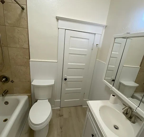 430 S 8th Ave — Photo 12