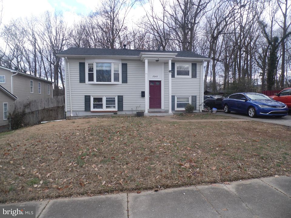 1st image of 15243 Crescent St