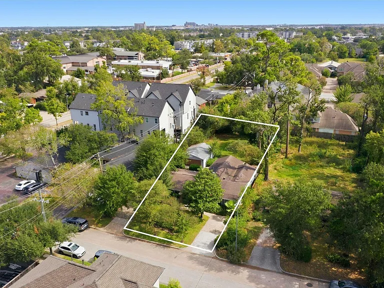 1320 Woodvine Dr — Photo 41