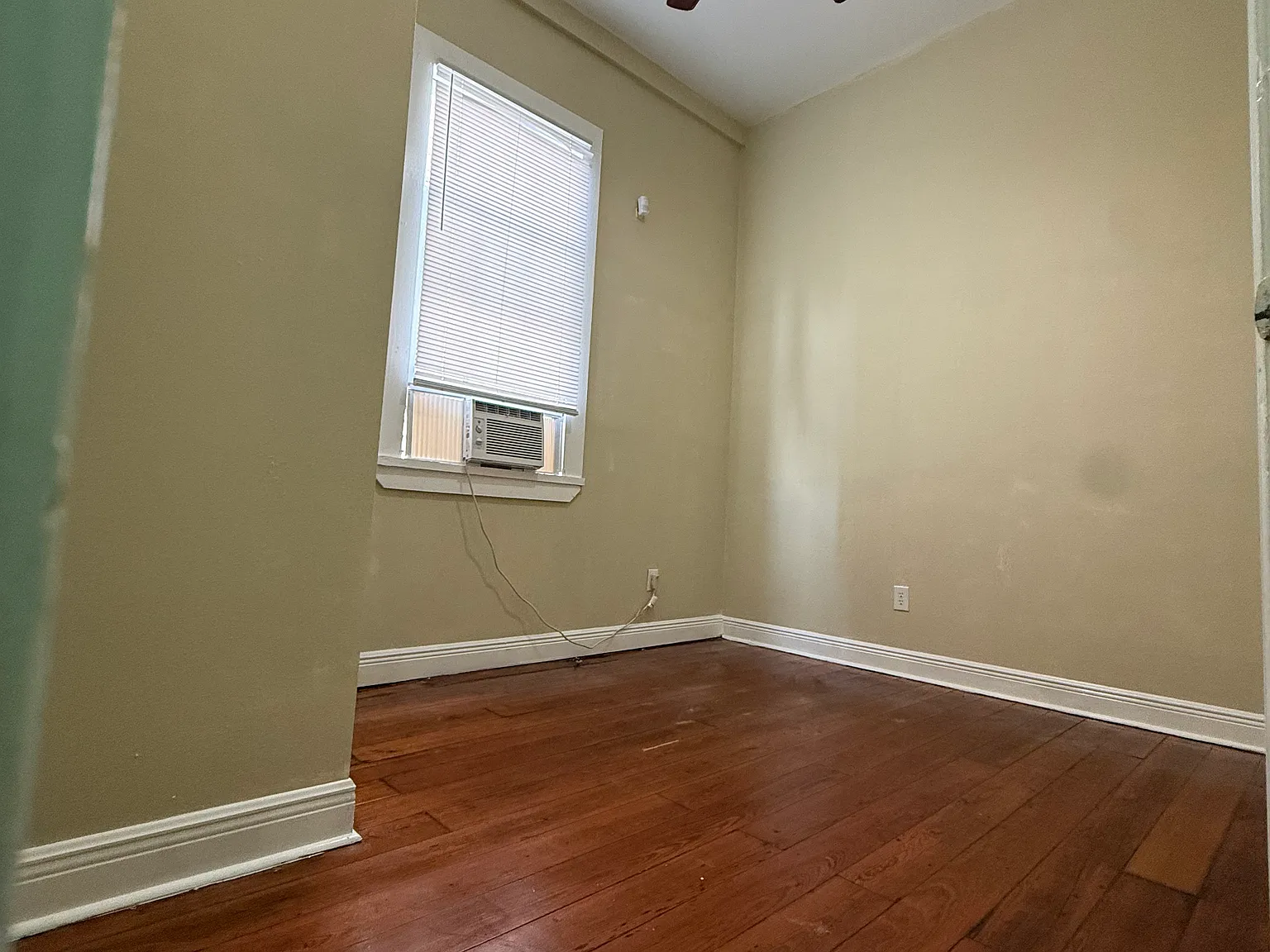 1 bed, 600 sqft, $1,100 — Photo 4