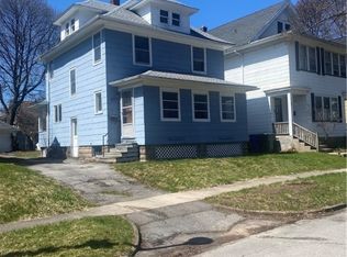 35 Dyson St, Rochester, NY 14609