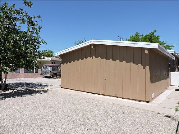 5th image of 721 W Avenue H9