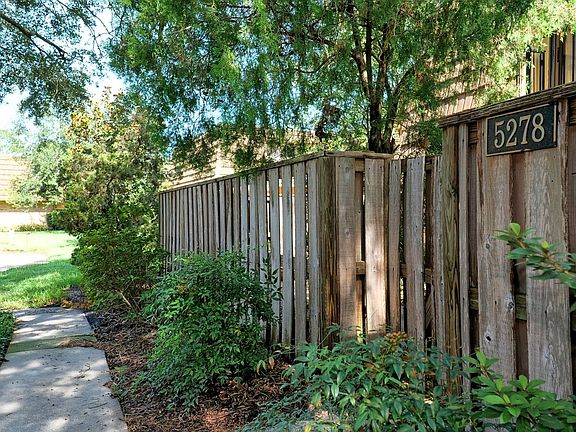 2nd image of 5278 Brook Ct