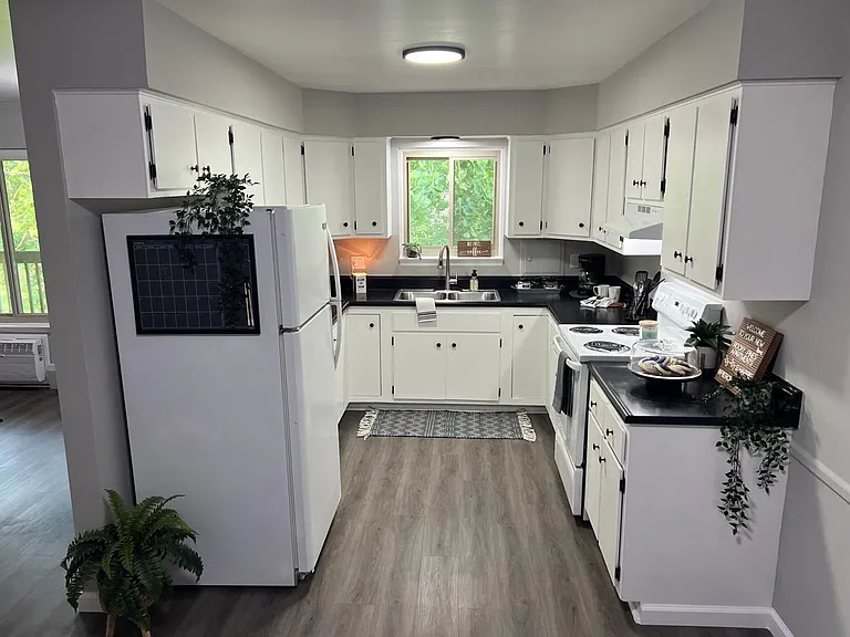 203 S Harris St — Photo 20