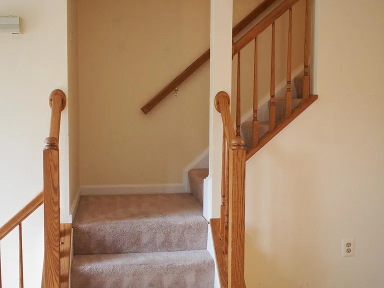 5845 Watermark Cir — Photo 19
