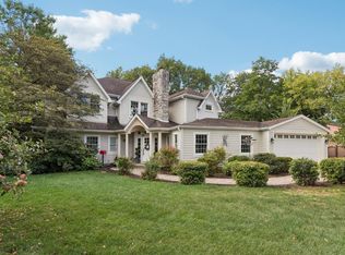 6619 Palma Ln, Morton Grove, IL 60053