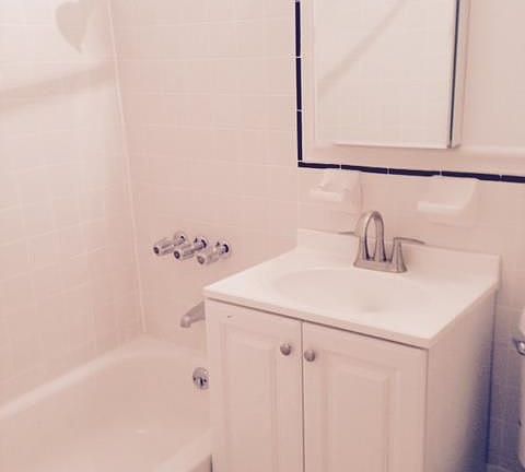 3rd image of 103 Sullivan St APT 1B