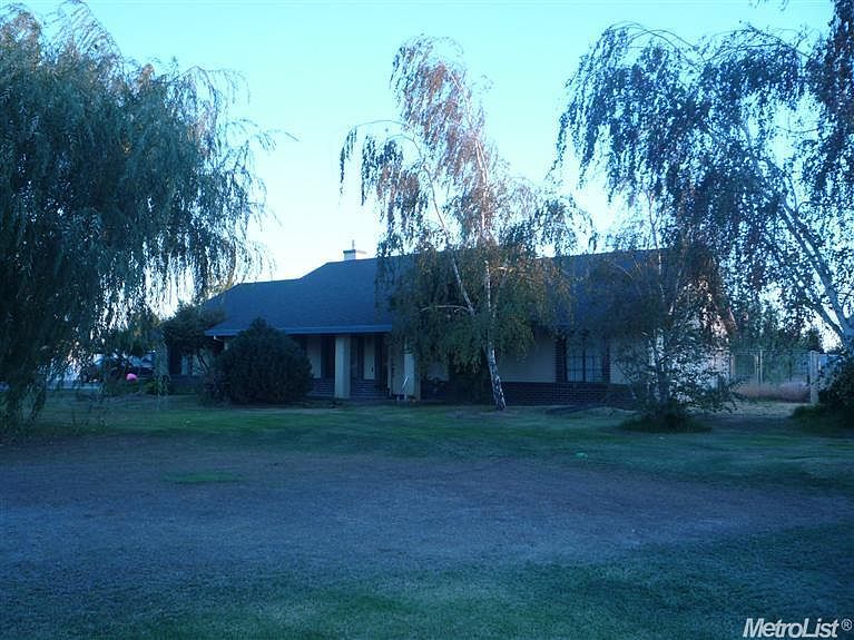 1st image of 23915 Shaylynn Ct