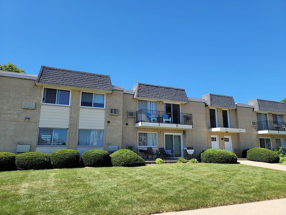1st image of 1430 N Evergreen Ave APT 2B