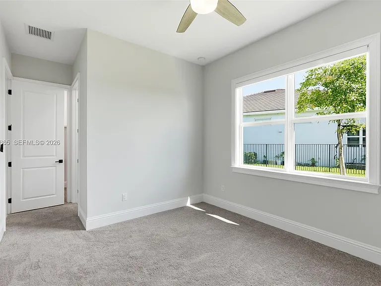 4662 Estates Cir — Photo 39