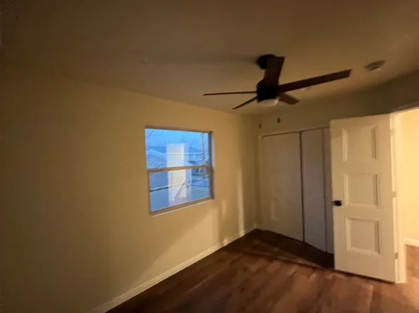 193 S 300 E #B, North Salt Lake, UT 84054