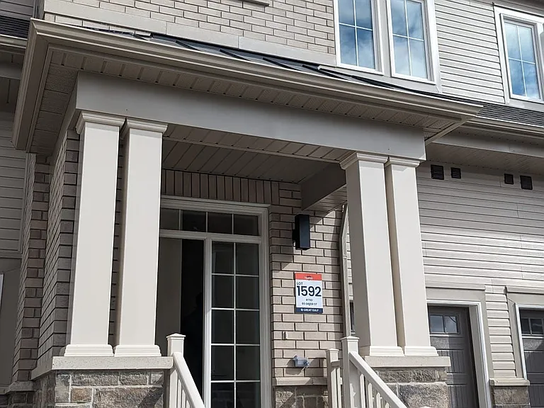 85 Greer St — Photo 2