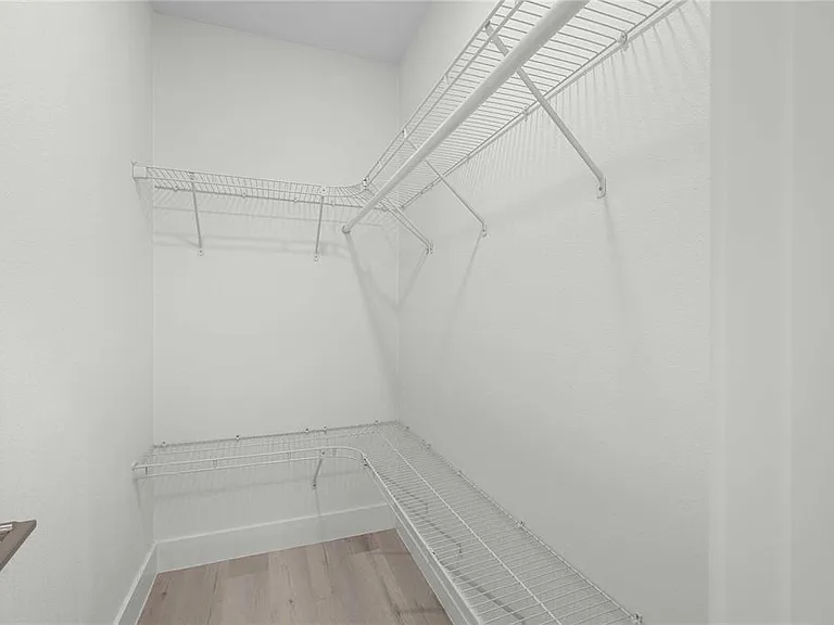 2203 N Blvd — Photo 37