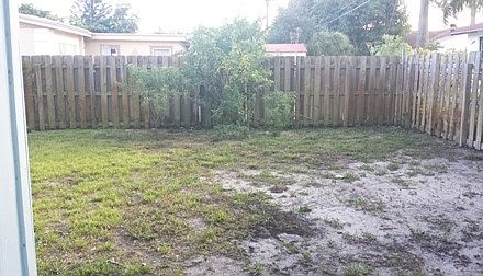 3rd image of 2171 NE 1st Ave