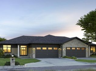 3402 Pinehurst Cir S, Manhattan, KS 66503