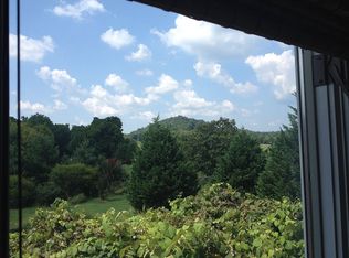 2980 Valley Creek Rd, Culleoka, TN 38451