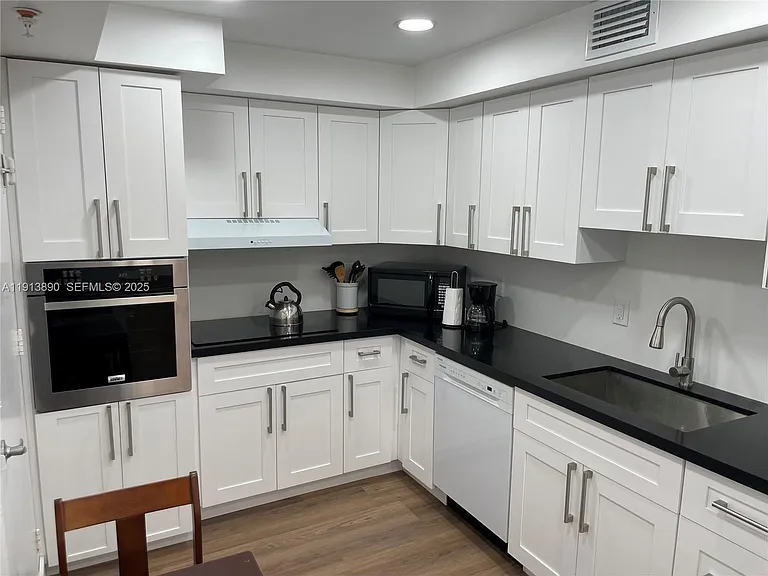3801 S Ocean Dr #11T — Photo 2