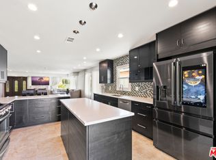 2534 Veteran Ave, Los Angeles, CA 90064