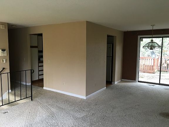 Additional Living Room